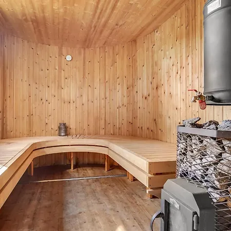 Stunning In With Sauna Ebeltoft